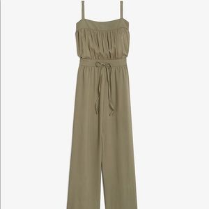RUCHED BODICE CULOTTE JUMPSUIT IN OLIVE GREEN